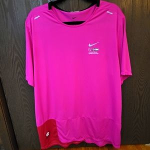 Nwot wild run rise  365 size xl tall mens pink with red.. white lettering